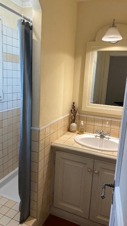 Villa Kleine Auszeit Grimaud Esterno foto