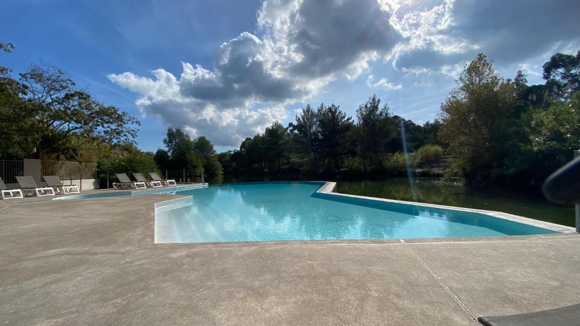 Villa Kleine Auszeit Grimaud Esterno foto