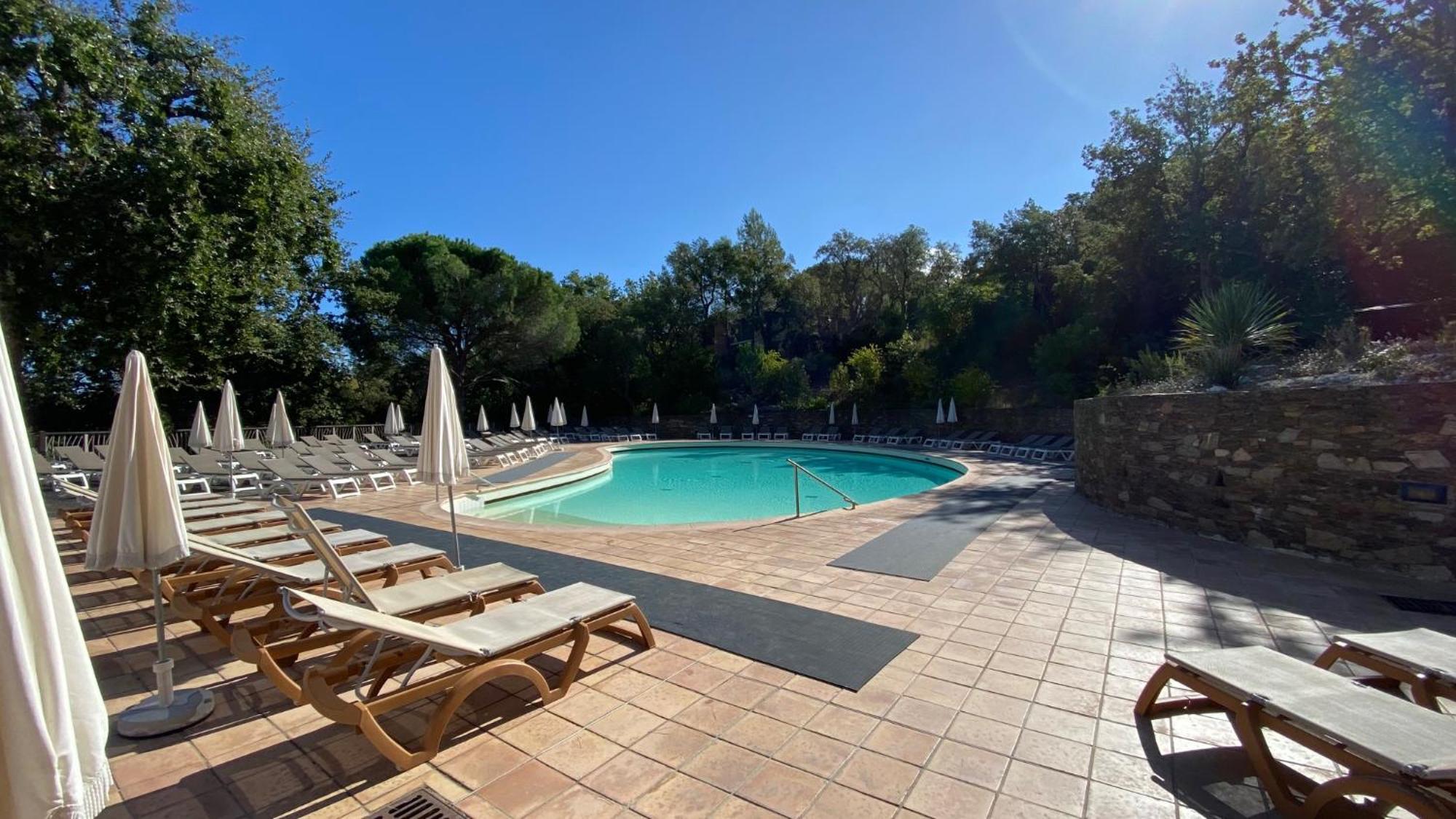 Villa Kleine Auszeit Grimaud Esterno foto